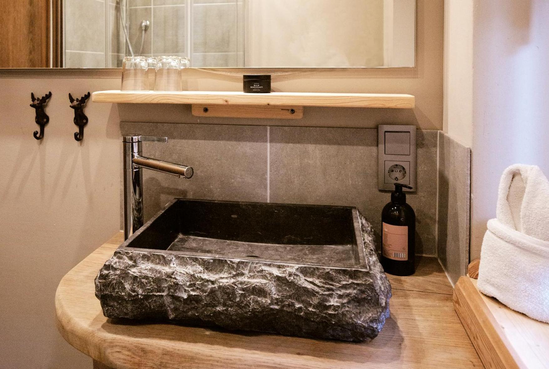 Alpenchalet Reit Im Winkl Kamer foto